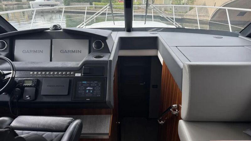 Riviera 4800 Sport 
